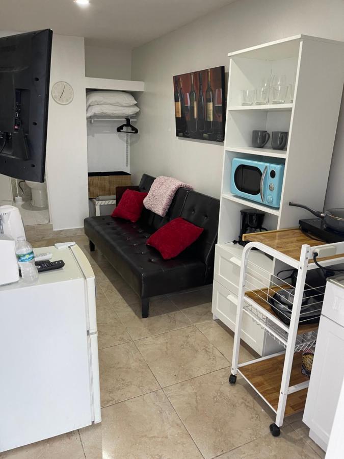Beautiful Mobile Home In Холандейл Бийч Екстериор снимка
